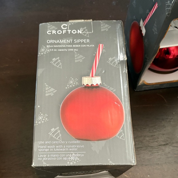 Croton Red Ornament Cup w/ Straw - Picture 2 of 3
